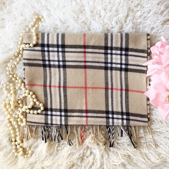 Accessories - Beautiful Camel Plaid Scarf